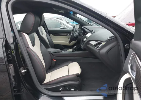 2022 Cadillac Ct5 Sport z USA, uszkodzony, nr VIN 1G6DP5RK7N0115039